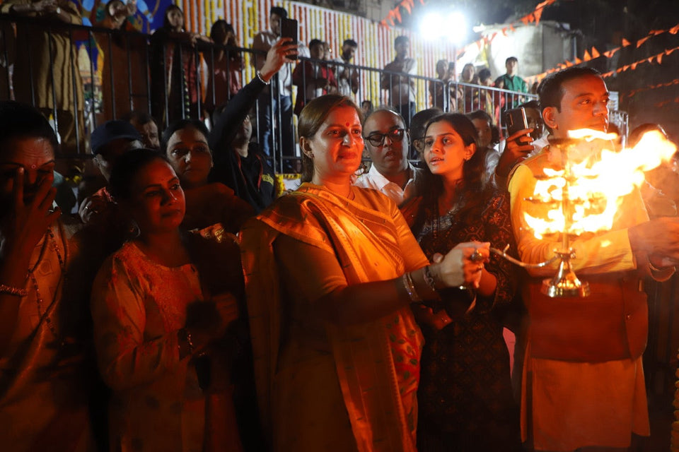 Banganga Maha Aarti