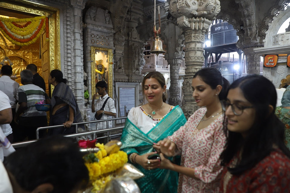 Babulnath Temple Pooja